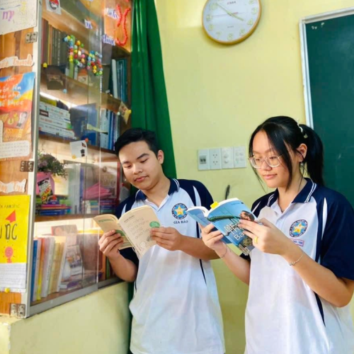 📚NHỮNG CHIẾC TỦ SÁCH DỄ THƯƠNG - LAN TỎA VĂN HÓA ĐỌC📚