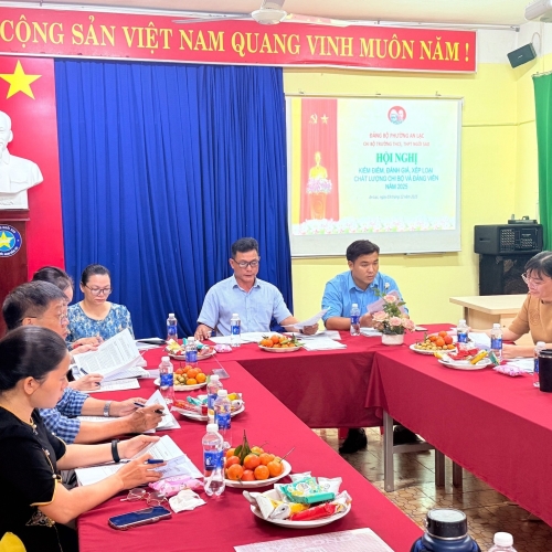 🟥 TRƯỜNG NGÔI SAO HỌP HỘI NGHỊ KIỂM ĐIỂM, ĐÁNH GIÁ VÀ XẾP LOẠI CHẤT LƯỢNG TỔ CHỨC ĐẢNG, ĐẢNG VIÊN NĂM 2025 🟥